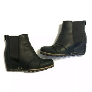 SOREL Joan Of Arctic Black wedge Chelsea Boots 8.5